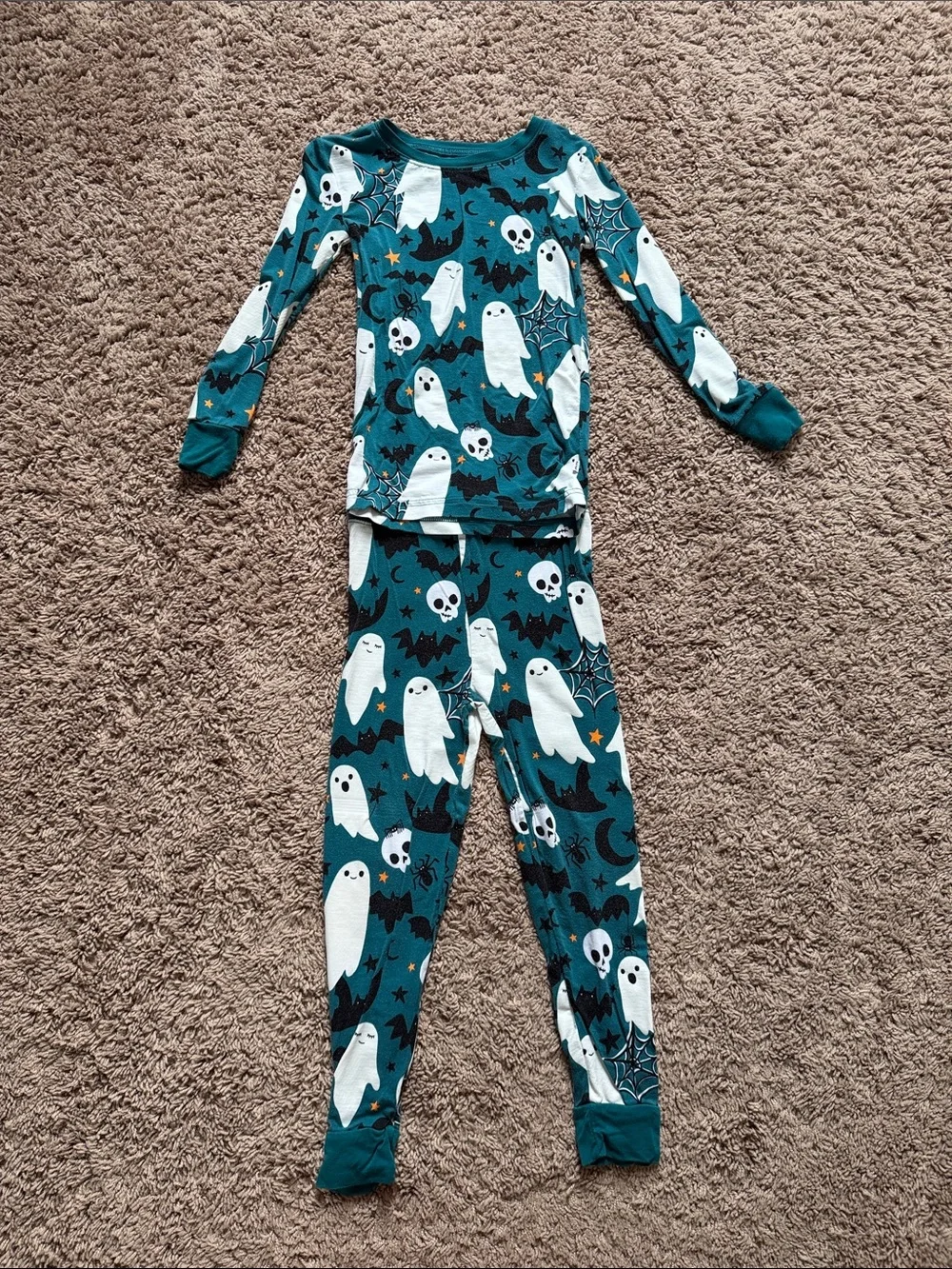 Little Sleepies Halloween Glow-N-Dark Pajamas 4T (GREAT CONDITION)